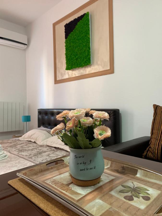 מאמאיה Loft Holiday מראה חיצוני תמונה